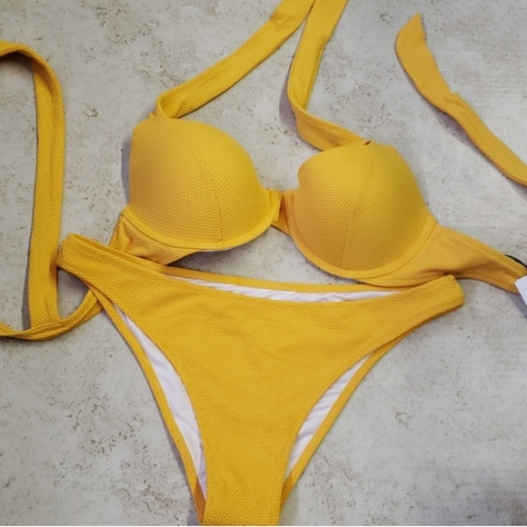 Shade & Shore Other - Shade & Shore Bikini Swimsuit Yellow Women's Top 36B Bottom M